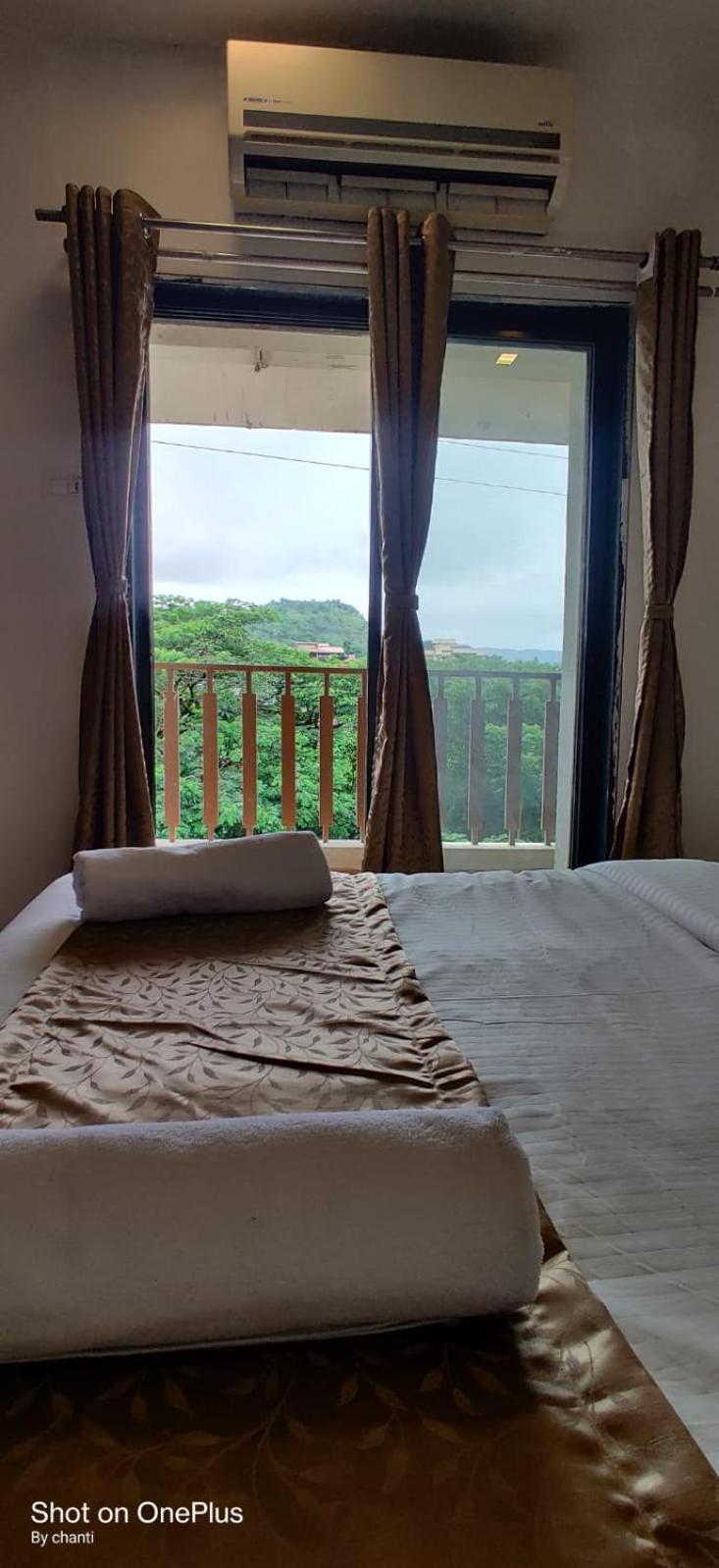 อินดัส แวลเลย์ รีสอร์ต Hotel โลนาวาลา ภายนอก รูปภาพ